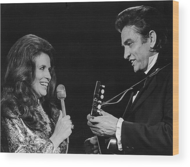 Singer Wood Print featuring the photograph Johnny And June by Archive Photos