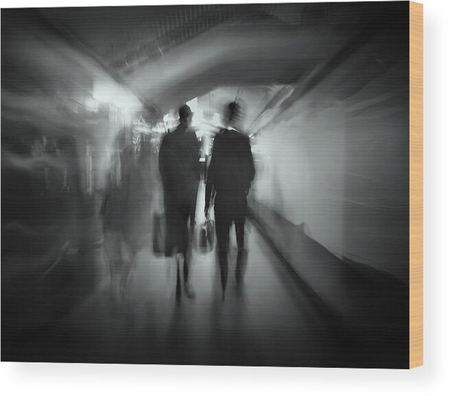 Metro Wood Print featuring the photograph Moscow Metro - Light by Maxim Makunin
