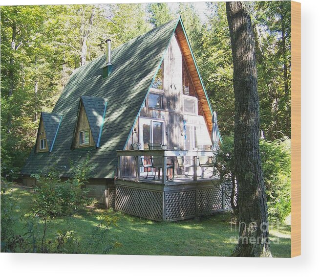 Cottage Wood Print featuring the photograph Our Little Eden by Jackie Mueller-Jones