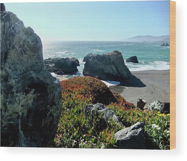 Pacific Ocean Wood Print featuring the photograph Pacific Ocean Beauty by Kathy Ozzard Chism