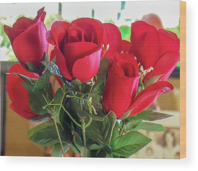 Red Wood Print featuring the photograph Red Roses 12 by C Winslow Shafer