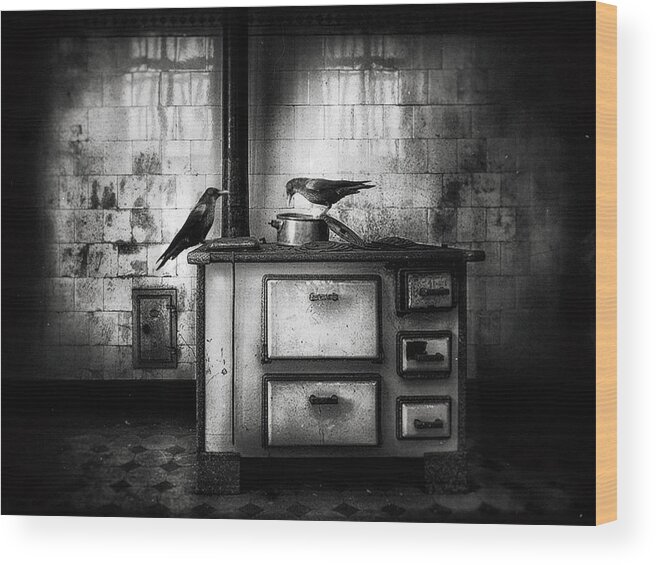 Raven Wood Print featuring the photograph The Kitchen Is Very Good Today by Holger Droste