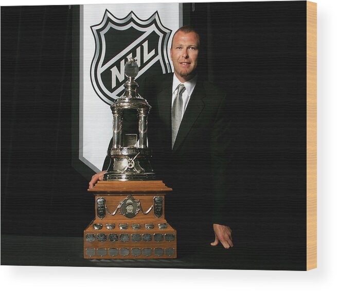 National Hockey League Wood Print featuring the photograph 2007 NHL Awards Show #3 by Bruce Bennett