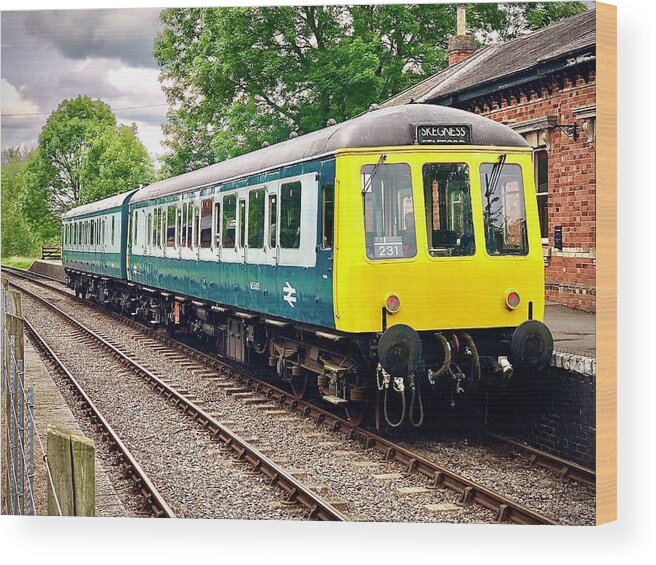 Br Wood Print featuring the photograph British Rail Class 116 and Class 122 DMU Set by Gordon James