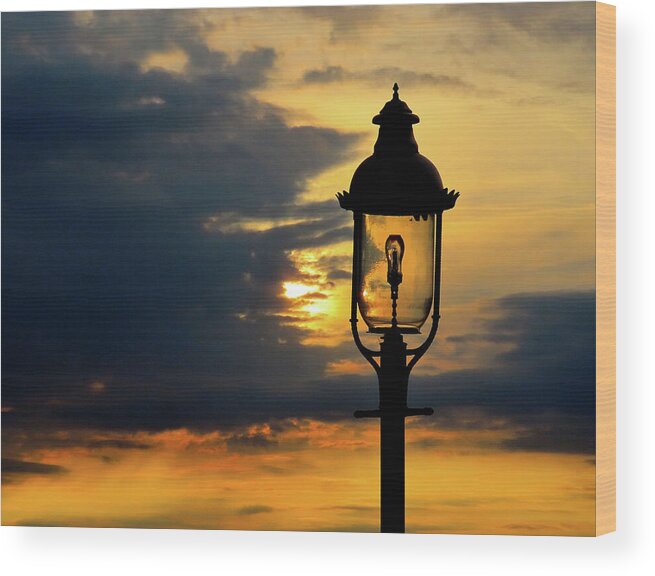 Gas Lamp Wood Print featuring the photograph Gas Lamp in Sunset's Glow by Linda Stern