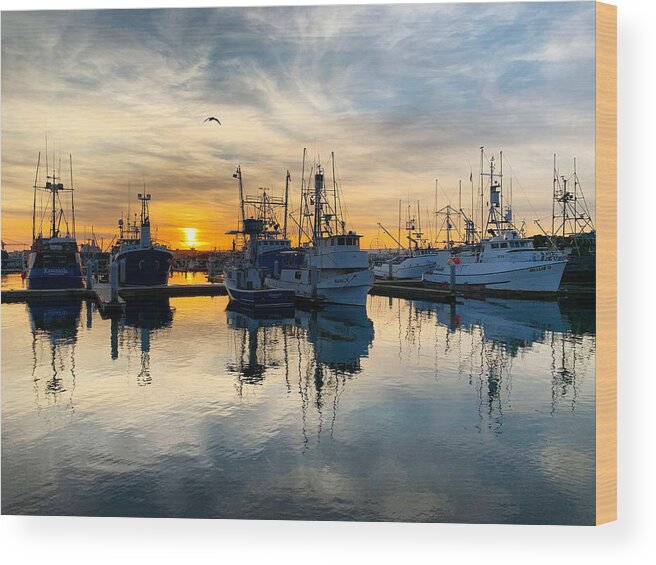 Sunset Wood Print featuring the photograph Harbor Sunset by Brian Eberly