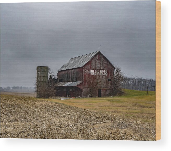 Landscape Wood Print featuring the photograph Indiana Barn #101 by Scott Smith
