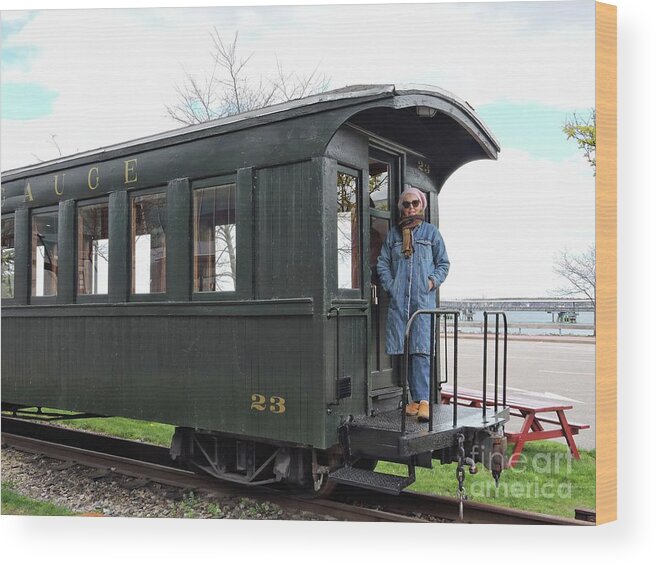 Maine Wood Print featuring the photograph Maine Narrow Gauge Train by Marcia Lee Jones