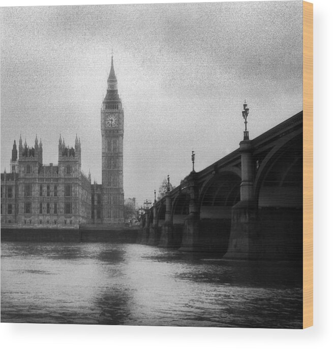 Infrared Wood Print featuring the photograph Big Ben by Sergio Bondioni