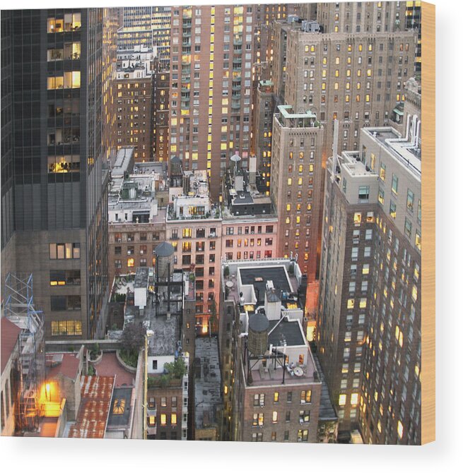 Skyline Wood Print featuring the photograph Manhattan at Dusk by Bob Slitzan