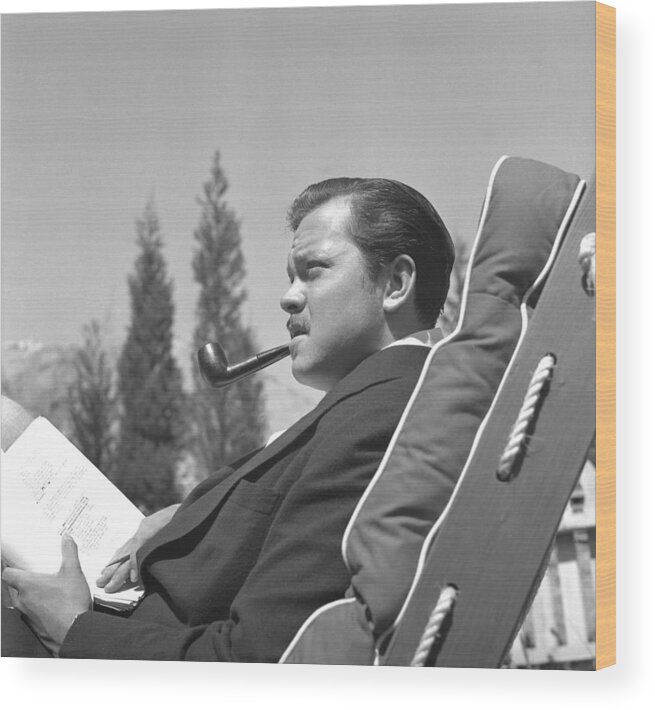 Orson Welles Wood Print featuring the photograph Orson Welles by Earl Theisen Collection