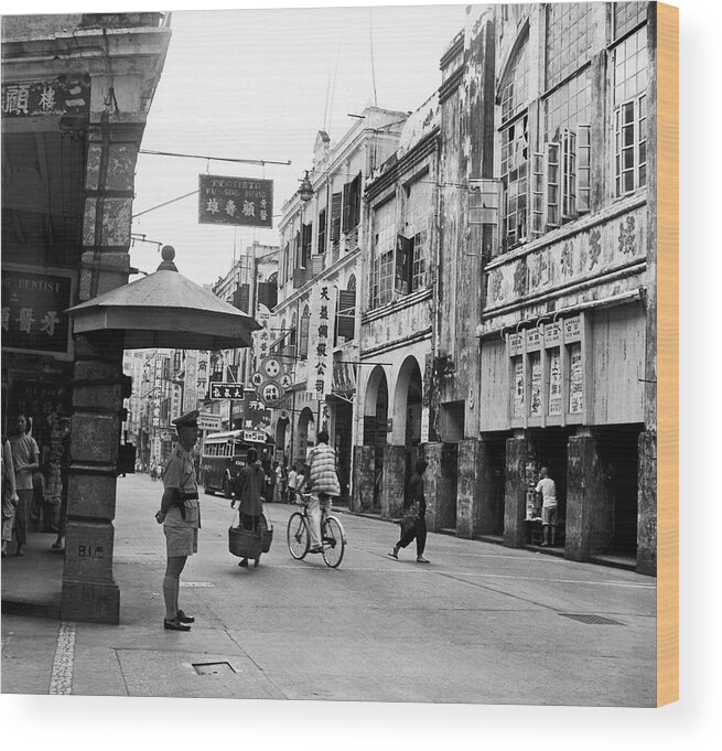 Macao Wood Print featuring the photograph The Almeido Ribiera Avenue In Macao 1962 by Keystone-france