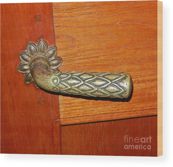 Bryn Athyn Cathedral Wood Print featuring the photograph Cathedral Door Handle by Val Miller