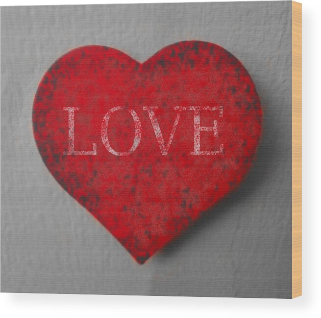 Richard Reeve Wood Print featuring the photograph Love Heart 1 by Richard Reeve