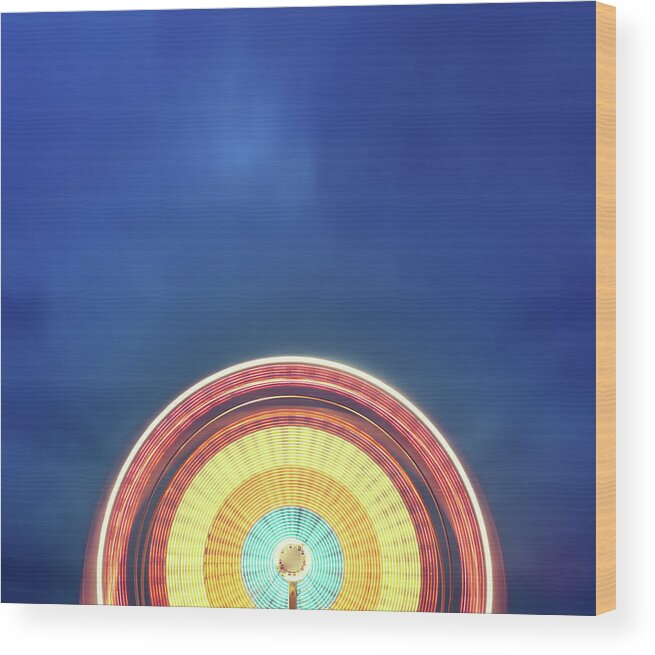 Sparse Wood Print featuring the photograph Spinning Ferris Wheel by Shaunl