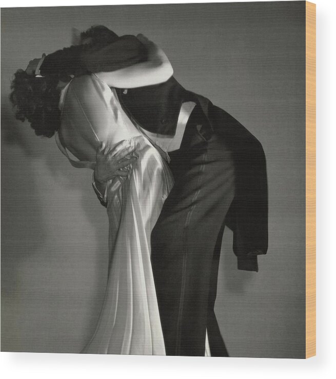 Dance Wood Print featuring the photograph Grace And Paul Hartman Dancing by Edward Steichen