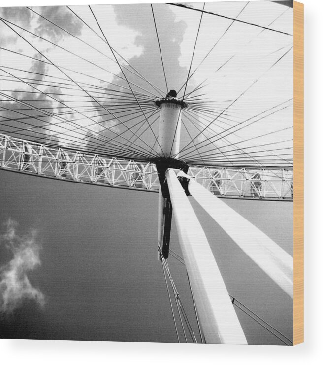 Black And White Wood Print featuring the photograph Big Wheel at VA Waterfront by Christian Smit