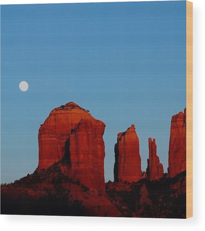 Southwestern Landscape Wood Print featuring the photograph Moon Rising at Cathedral Rock by Jack LaForte
