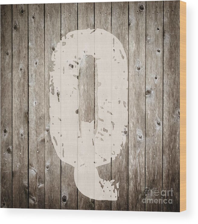 White Wood Print featuring the photograph Q by Andrea Anderegg