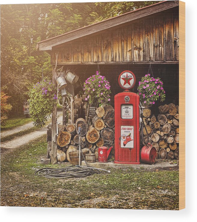 Gas Pump Wood Print featuring the photograph Ten Cents a Gallon by Heather Applegate