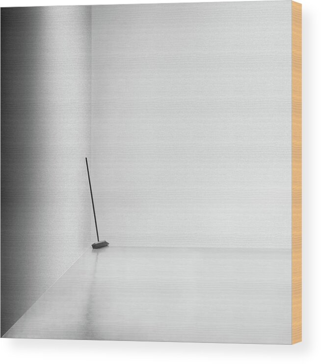 Abstract Wood Print featuring the photograph The Broom by Gilbert Claes