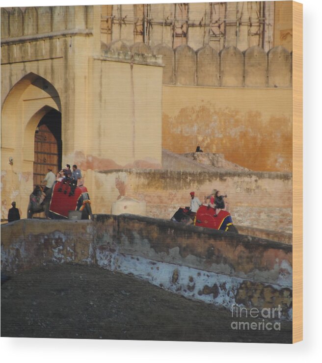 India Wood Print featuring the photograph Jaipur - Amber Fort Climb by Jacqueline M Lewis