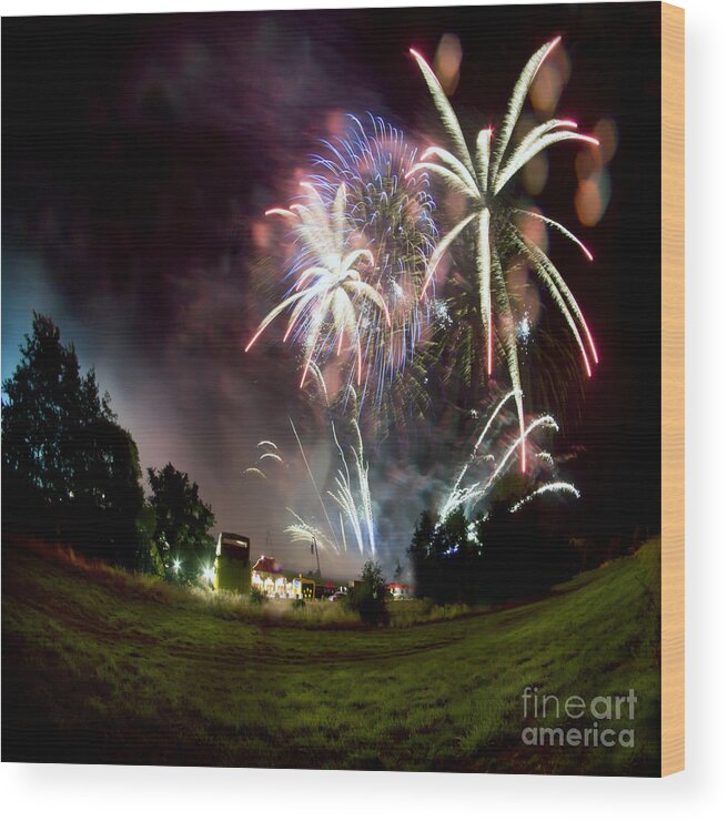 Night Wood Print featuring the photograph Fireworks #2 by Ang El