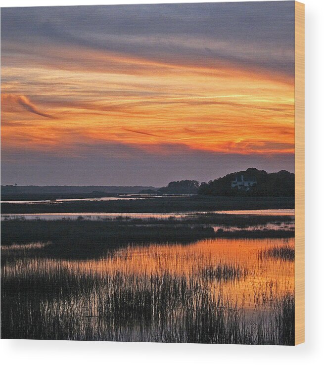 Landscape Wood Print featuring the photograph Hilton Head Sunset by Pat Exum