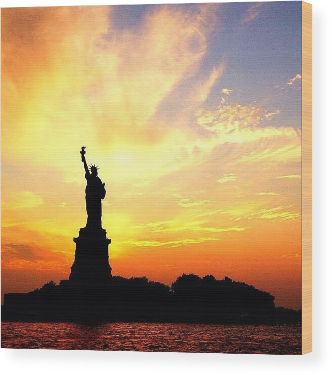 Newyorkcity Wood Print featuring the photograph Lady Liberty by Trey Rucker