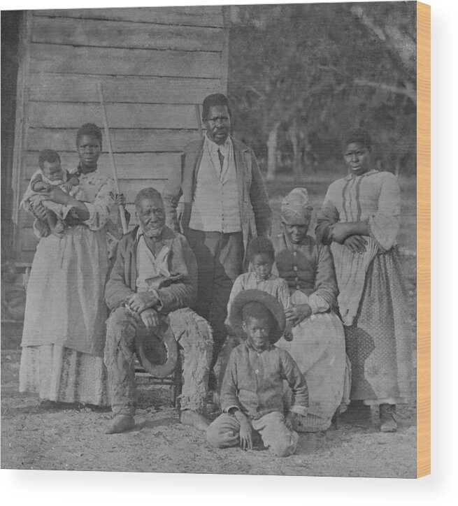 History Wood Print featuring the photograph African American Slave Family by Everett