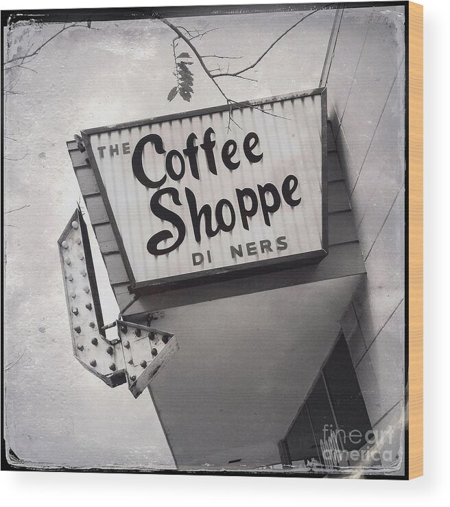 Florida Wood Print featuring the photograph Coffee Shoppe by Lenore Locken