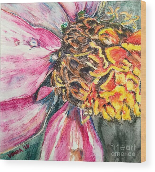 Macro Wood Print featuring the drawing Crazy Top by Vonda Lawson-Rosa