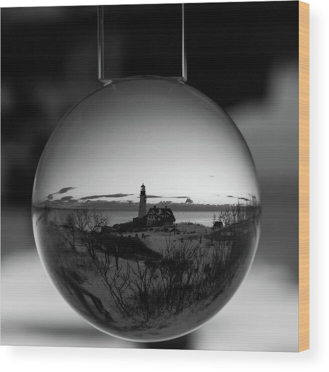 Black And White Wood Print featuring the photograph Portland Headlight Globe by Darryl Hendricks