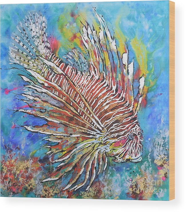 Red Lion-fish Wood Print featuring the painting Red Lion-fish by Jyotika Shroff