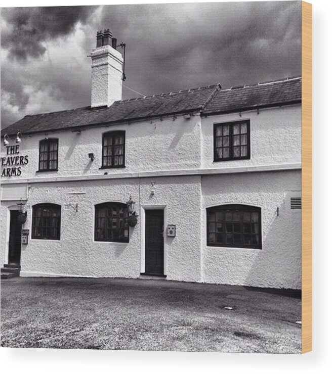Snapseed Wood Print featuring the photograph The Weavers Arms, Fillongley by John Edwards