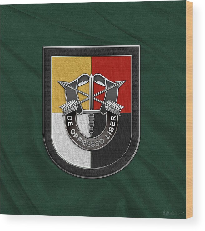 'u.s. Army Special Forces' Collection By Serge Averbukh Wood Print featuring the digital art U. S. Army 3rd Special Forces Group - 3 S F G Beret Flash over Green Beret Felt by Serge Averbukh