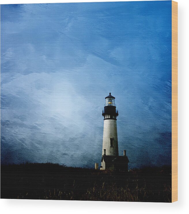 Yaquina Wood Print featuring the photograph Yaquina Head Lighthouse by Carol Leigh
