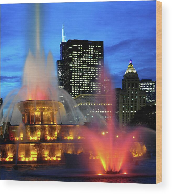 Grant Park Wood Print featuring the photograph Chicago #1 by Steve Allen