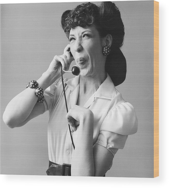 People Wood Print featuring the photograph Portrait Of Lily Tomlin #1 by Jack Robinson