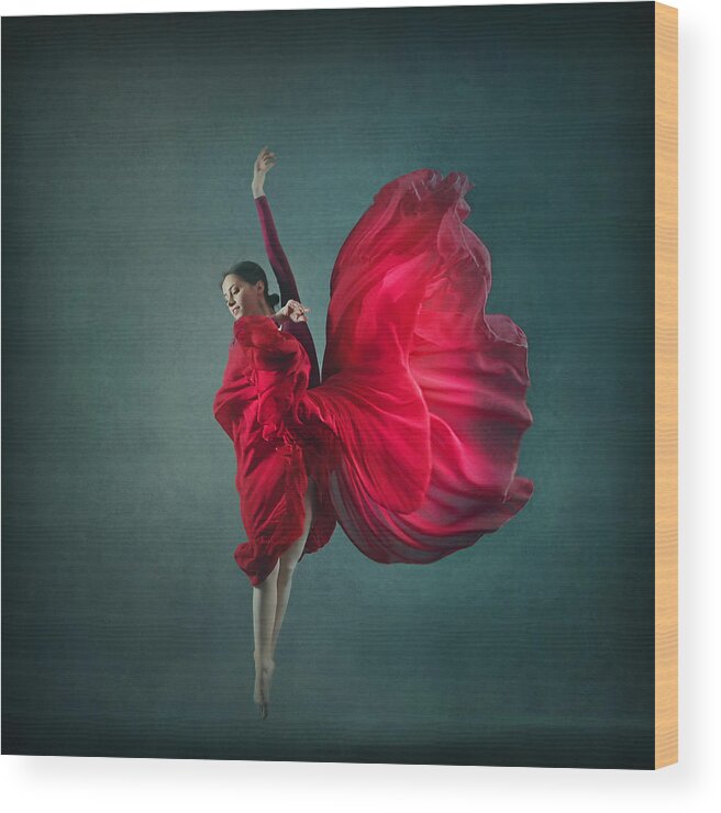 Red Wood Print featuring the photograph The Girl & Dance #3 by Moein Hashemi Nasab