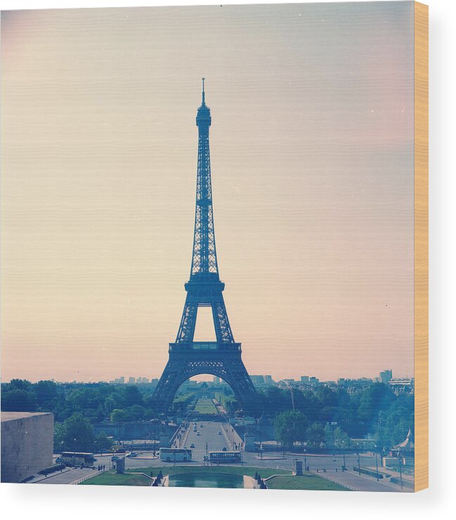 Arch Wood Print featuring the photograph Eiffel Tower by Antimoloko