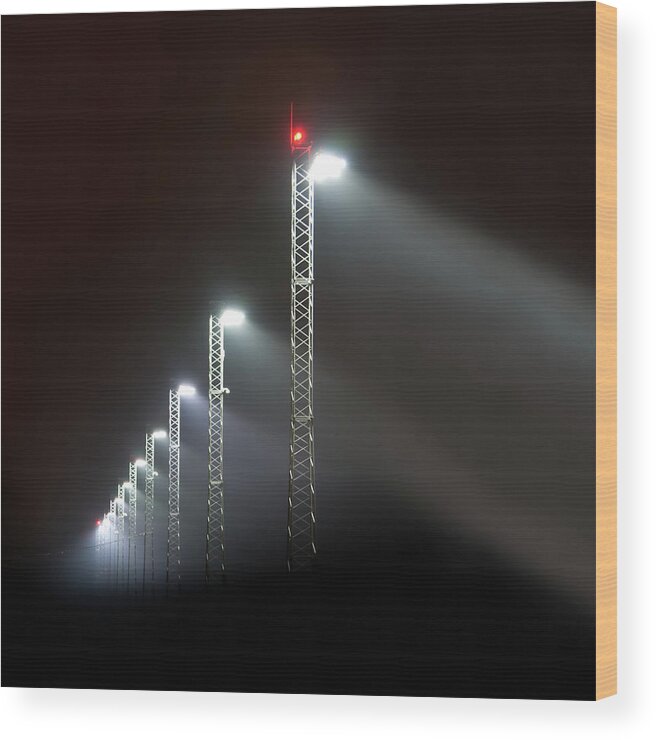 Tranquility Wood Print featuring the photograph Floodlight by Tore Thiis Fjeld