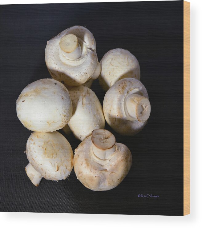 Mushrooms Wood Print featuring the photograph Fresh Field Mushrooms by Kae Cheatham