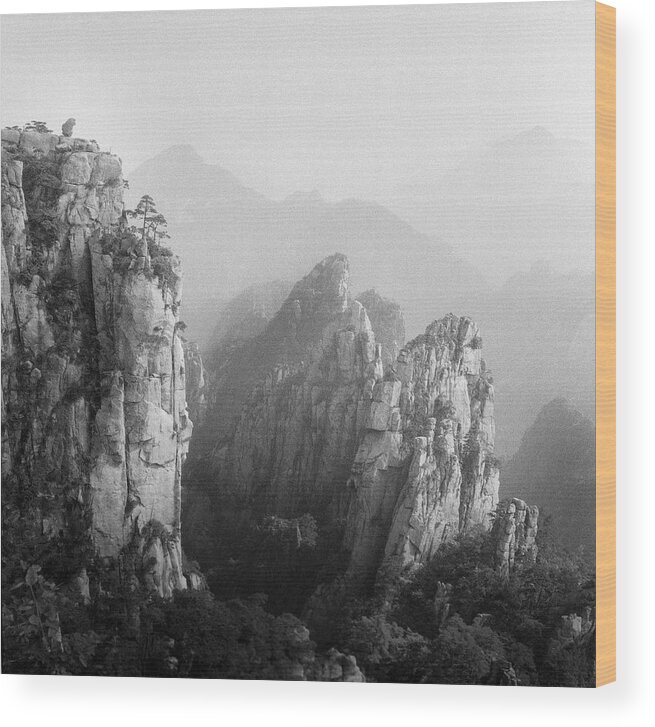 Scenics Wood Print featuring the photograph Huangshan Peaks by Vincent Boreux Photography