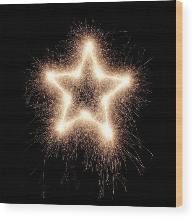 Holiday Wood Print featuring the photograph Sparkling Star by Amriphoto