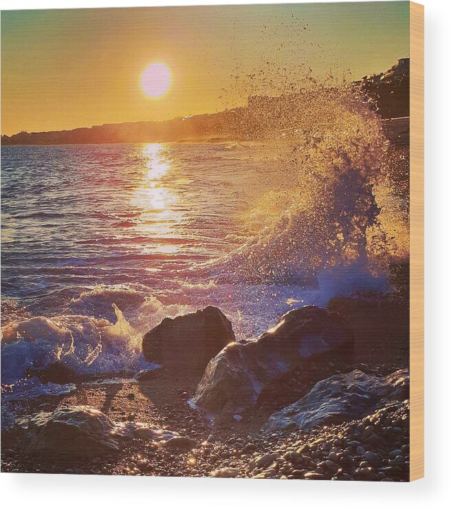 Sunset Wood Print featuring the photograph Sunset Splash by Andrea Whitaker