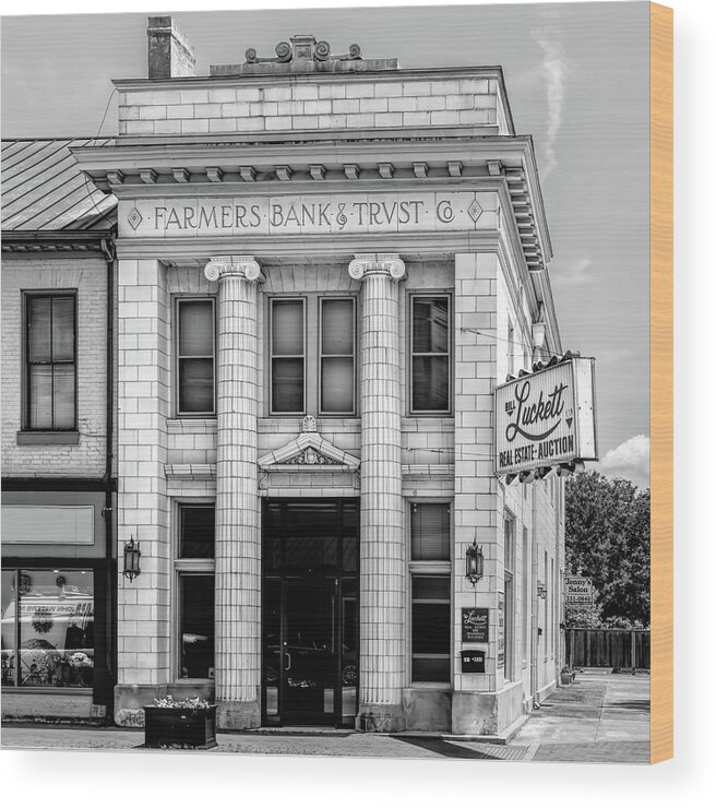 Farmers Bank And Trust Bardstown Wood Print featuring the photograph Farmers Bank and Trust Bardstown by Sharon Popek