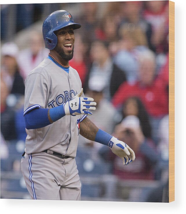 Citizens Bank Park Wood Print featuring the photograph Jose Reyes by Mitchell Leff