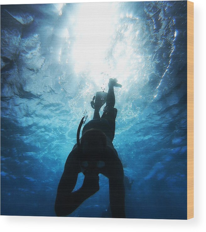 Travel Wood Print featuring the photograph Off the Deep End by Devin Wilson