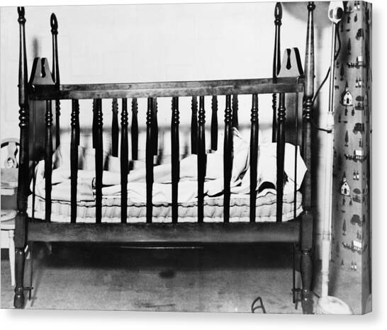 The Empty Crib Of Charles A. Lindbergh Photograph by Everett